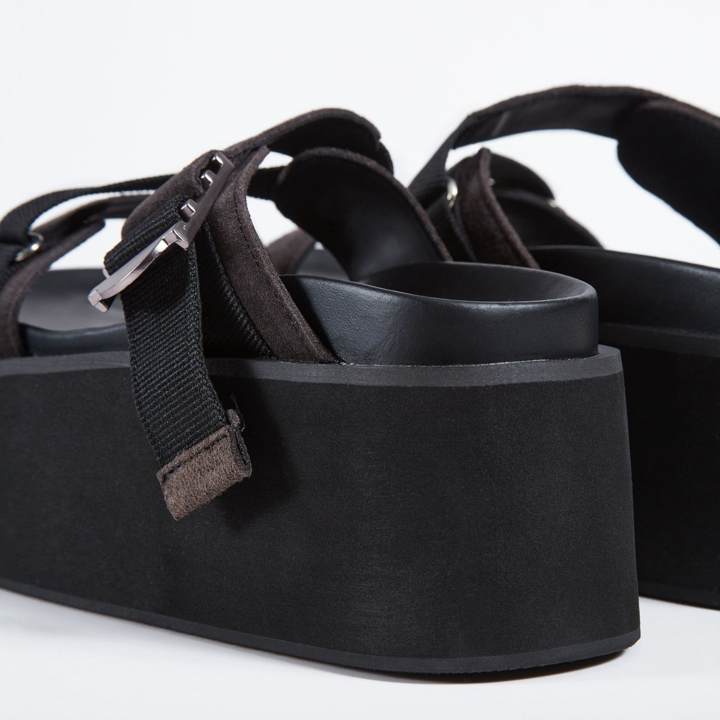 Sandalia Plataforma Cruzada