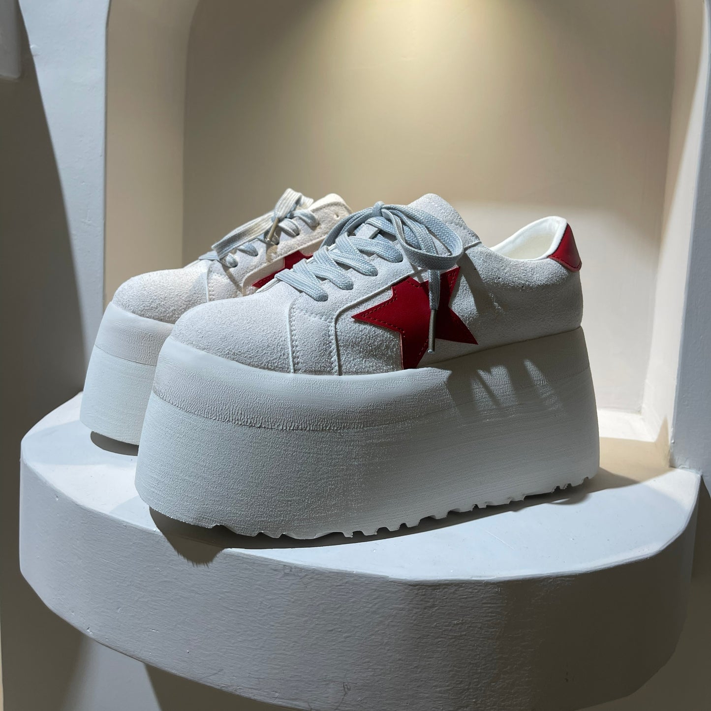 Tenis Astra