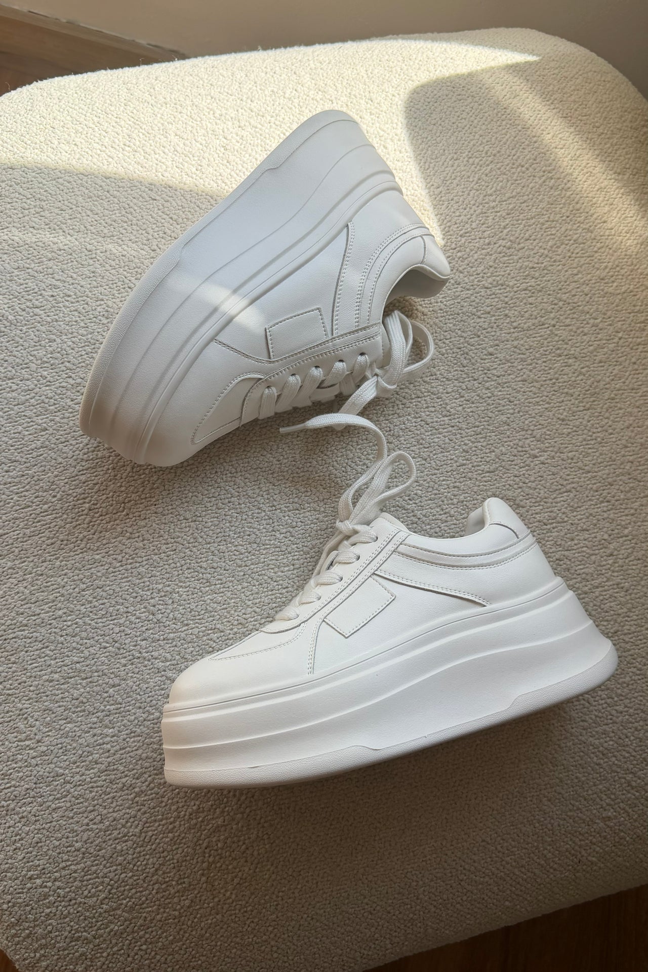 Tenis Core Air Bold
