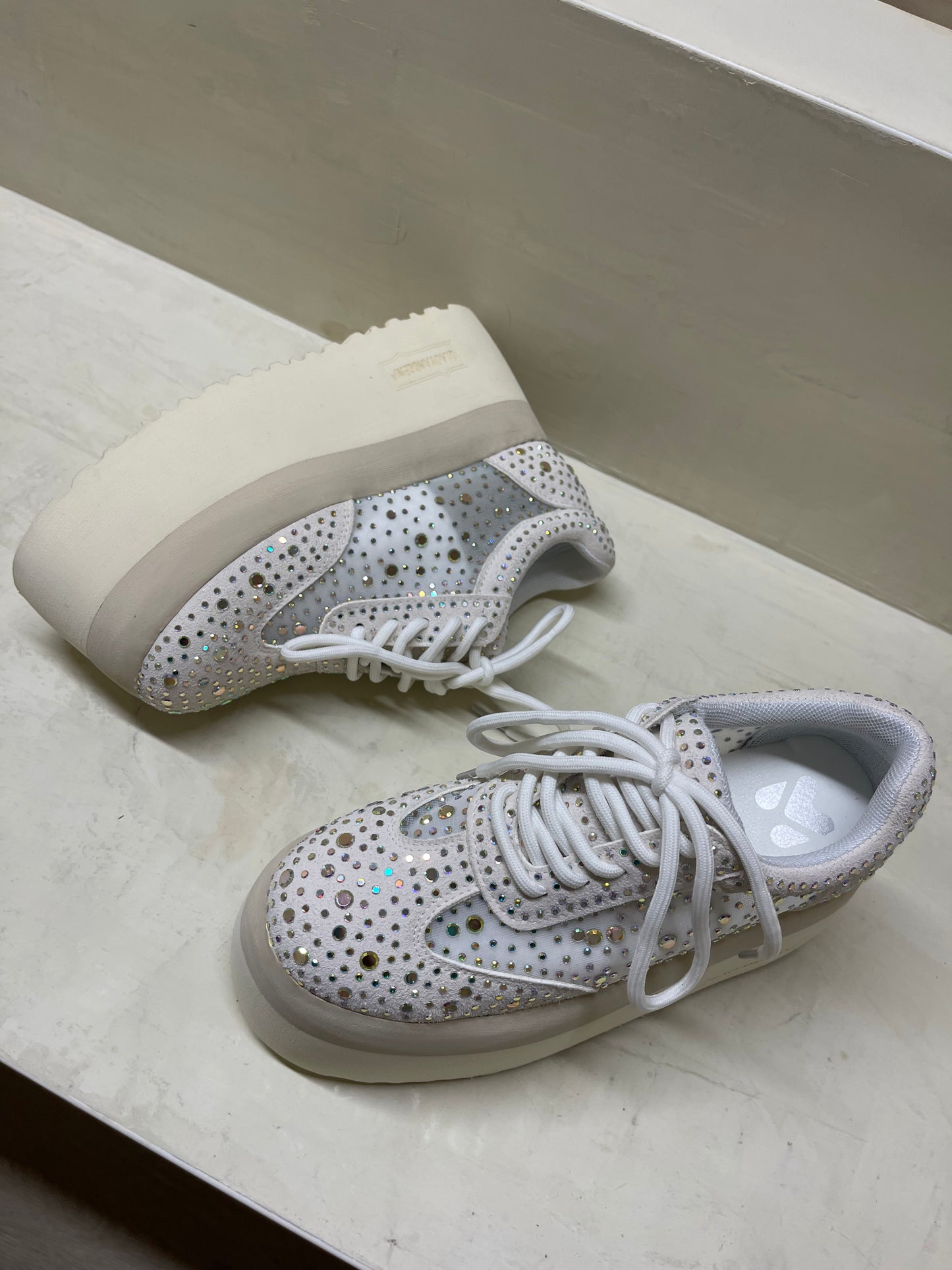 Tenis Brilli