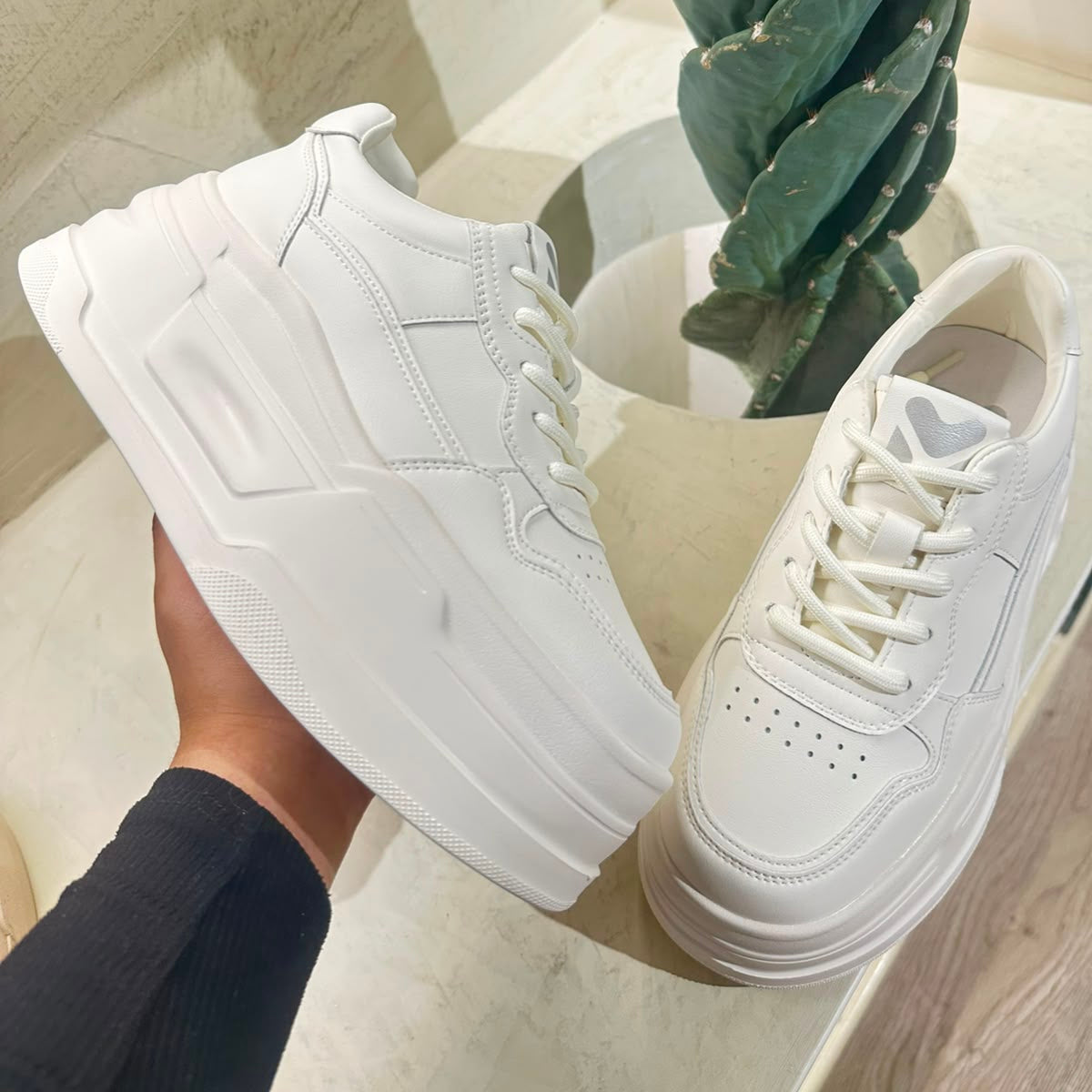 Tenis Aura Air Bold