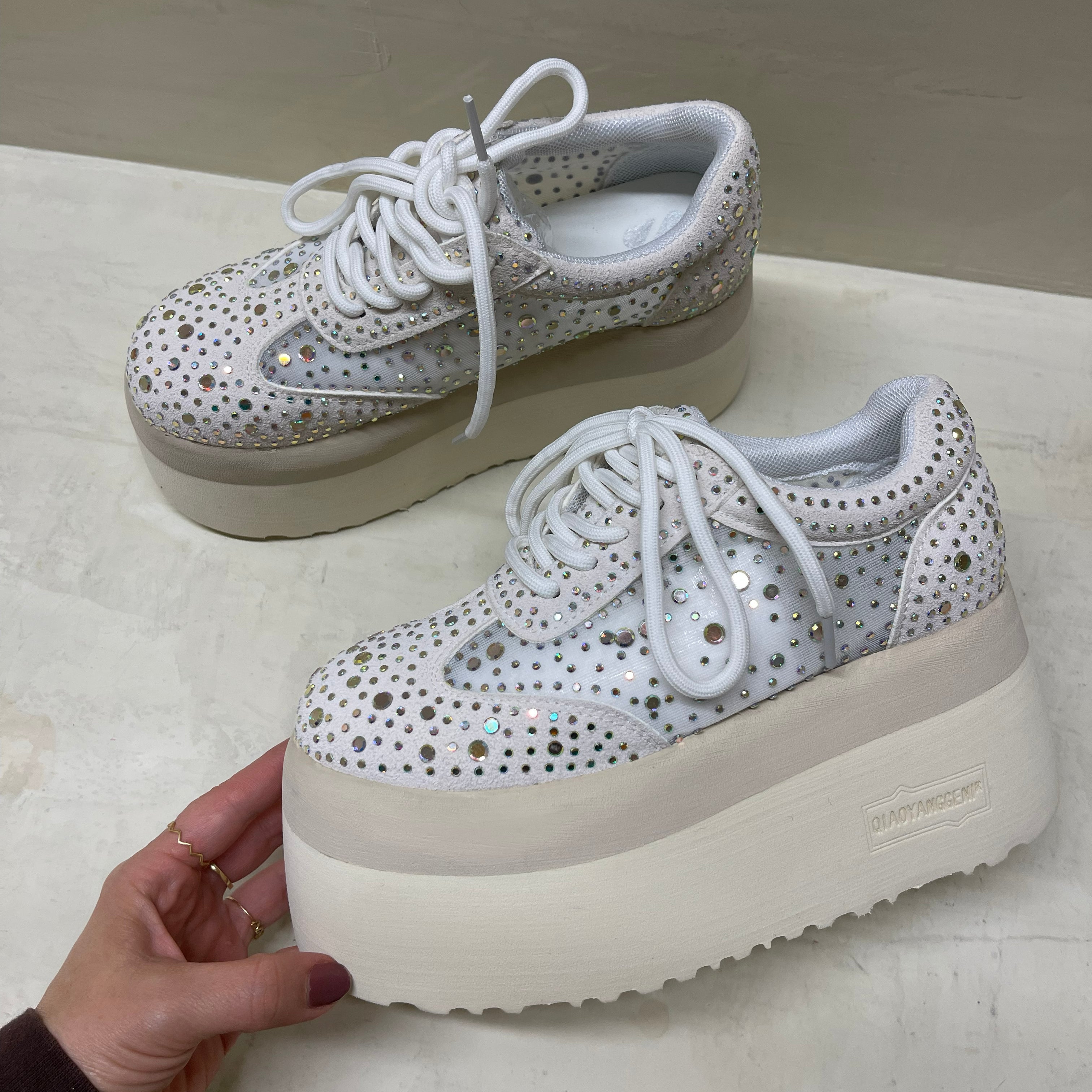 Tenis Brilli