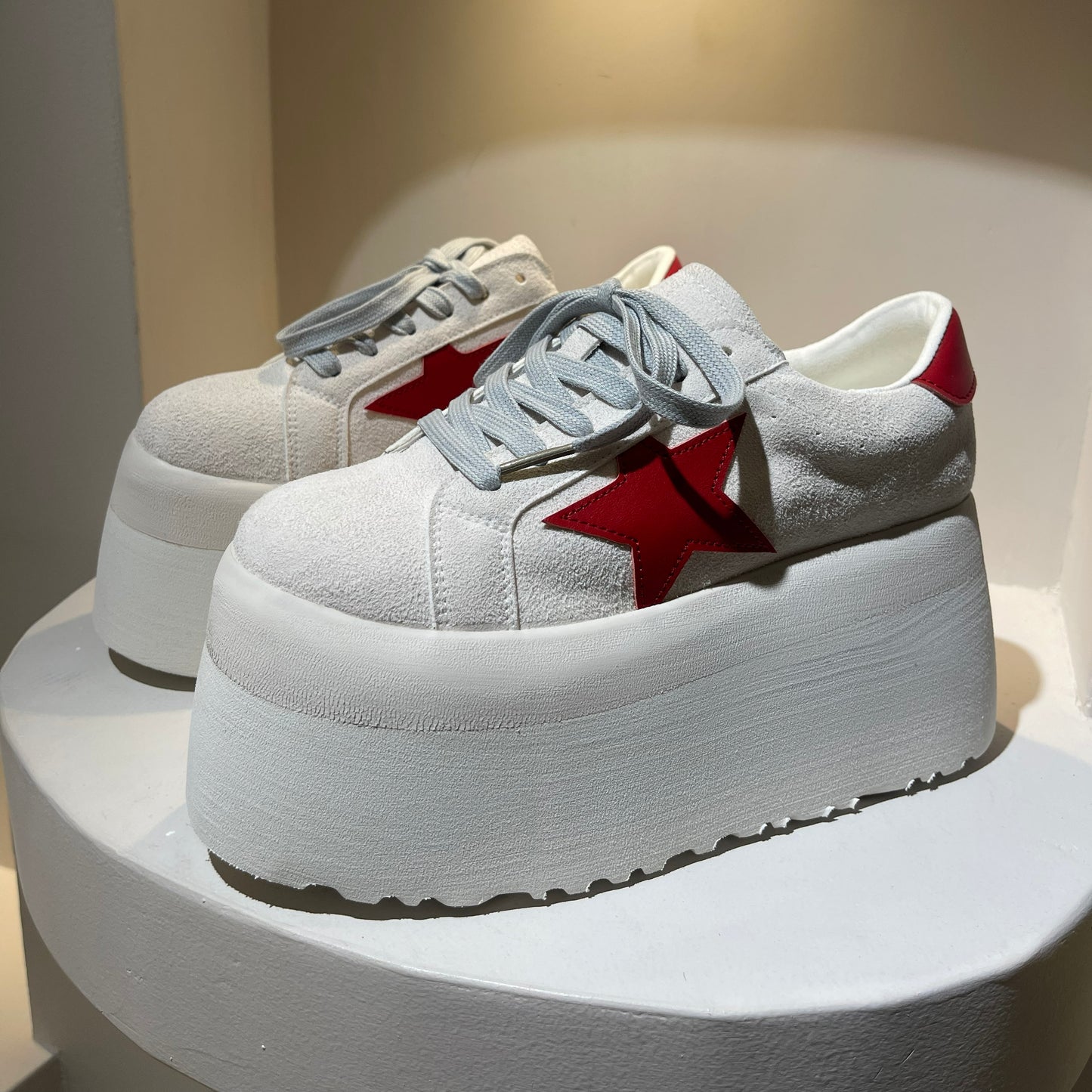 Tenis Astra