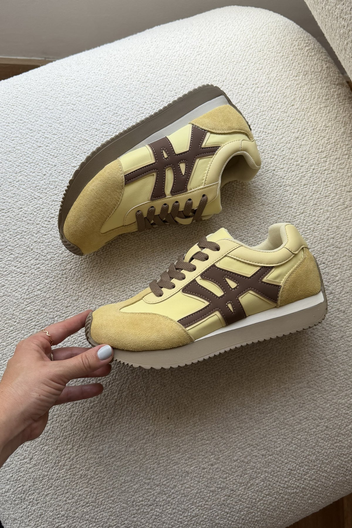 Tenis Luma