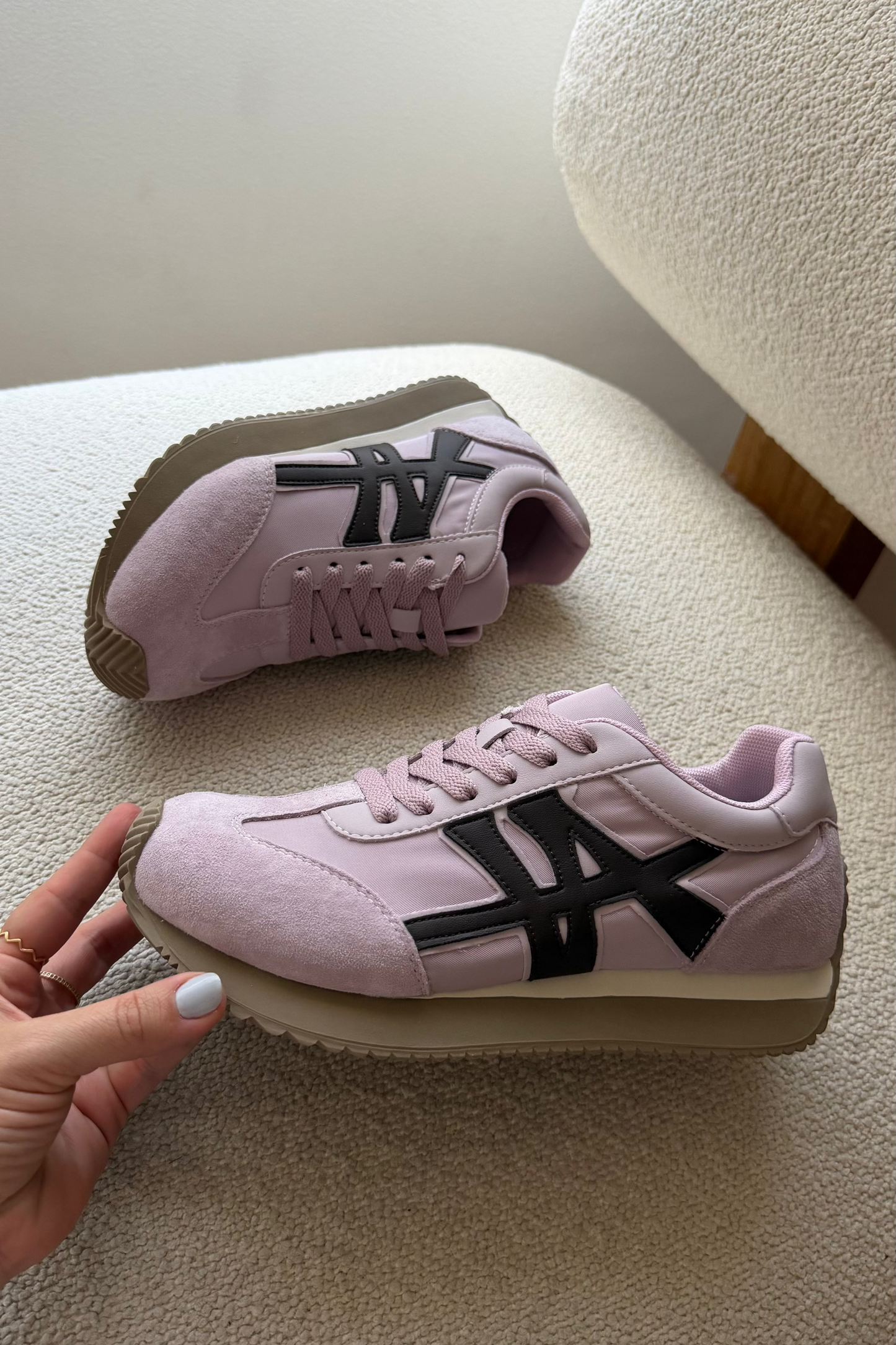 Tenis Luma