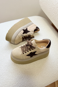 Tenis Astra