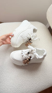 Tenis Aura Charms Air Bold