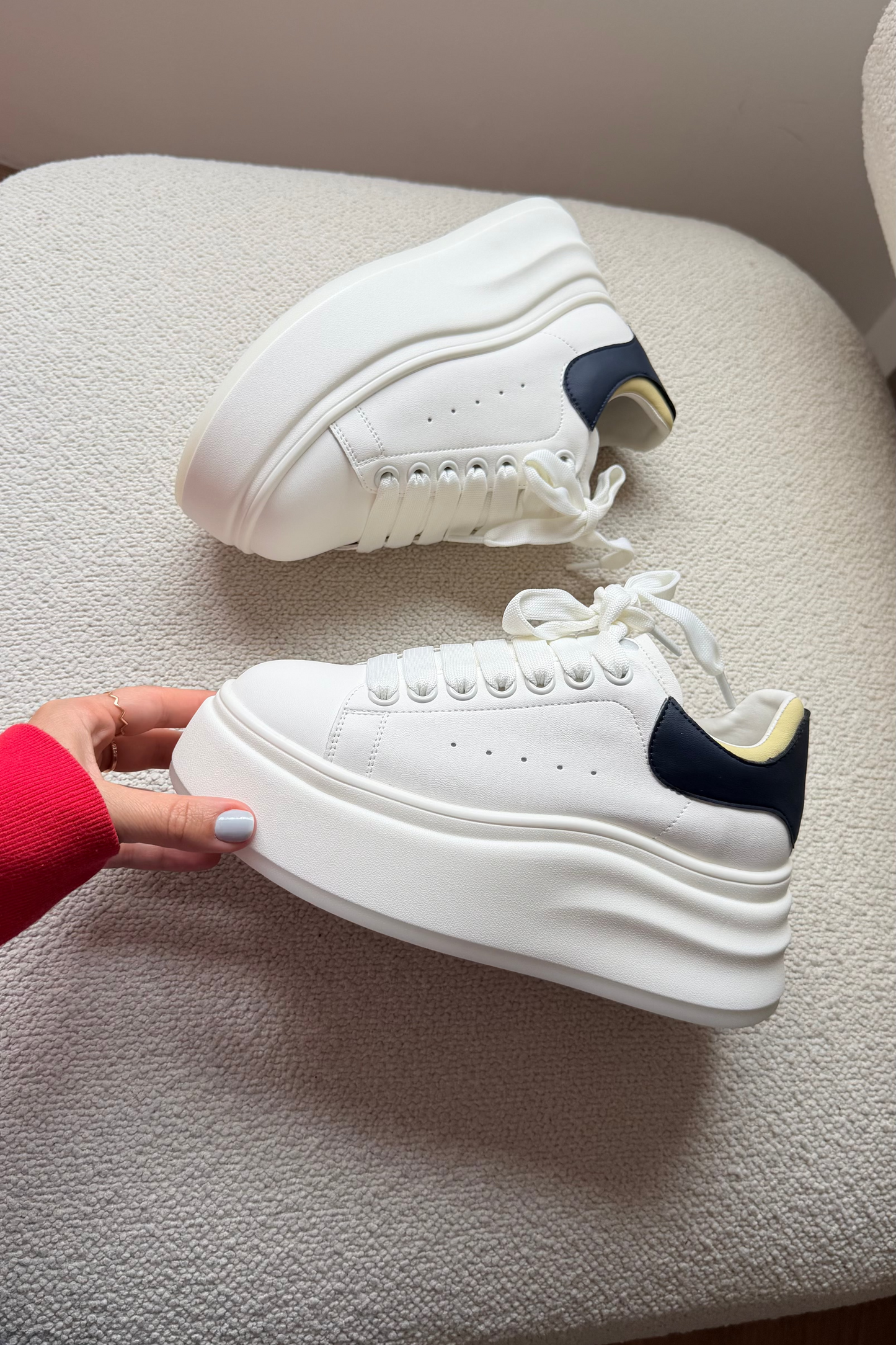 Tenis Essentials Air Bold