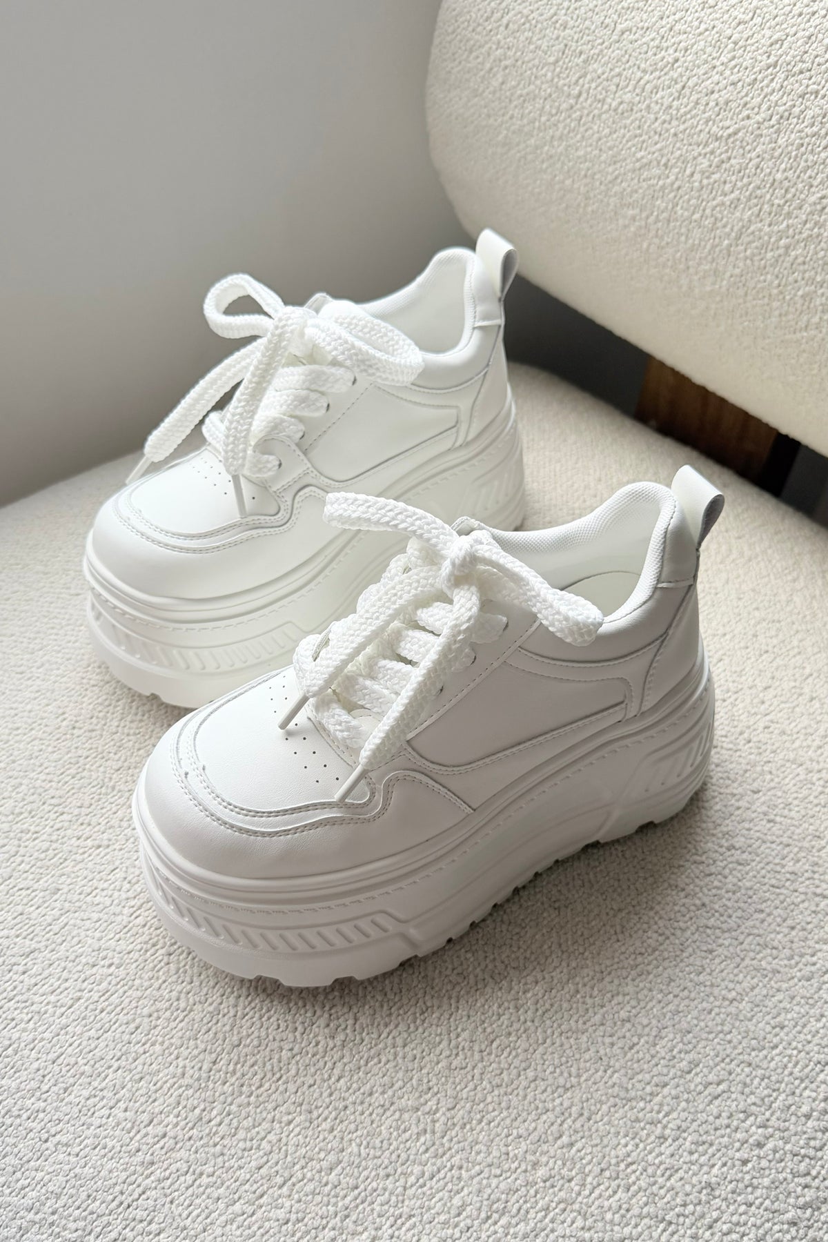 Tenis white  Air Bold
