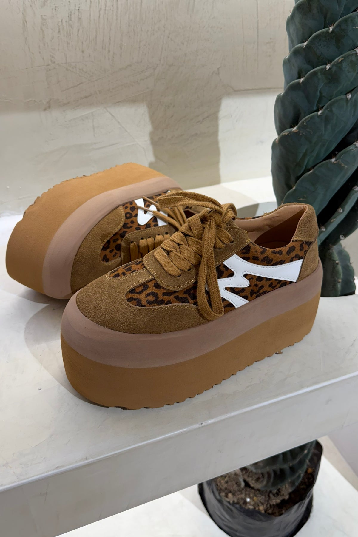 Tenis Fiera Wild
