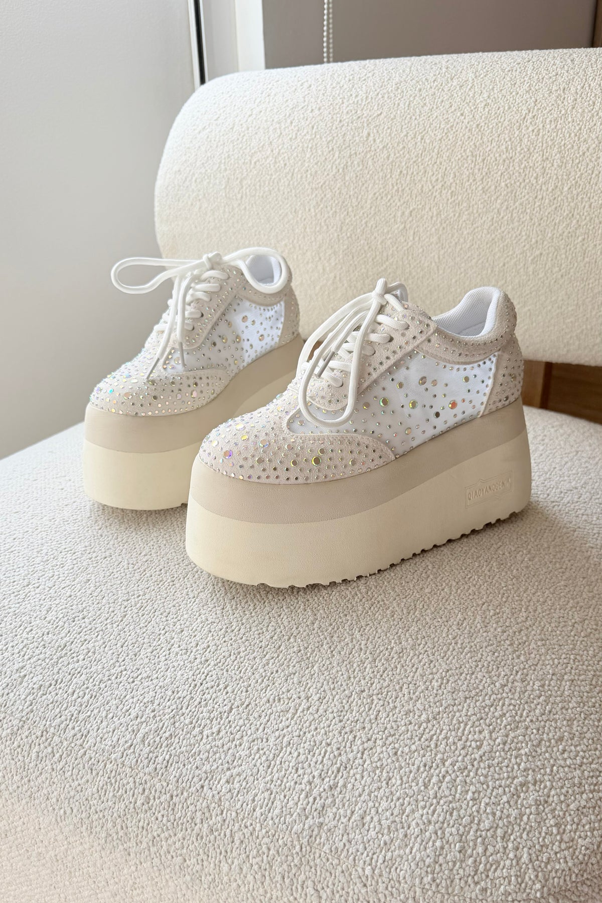 Tenis Brilli