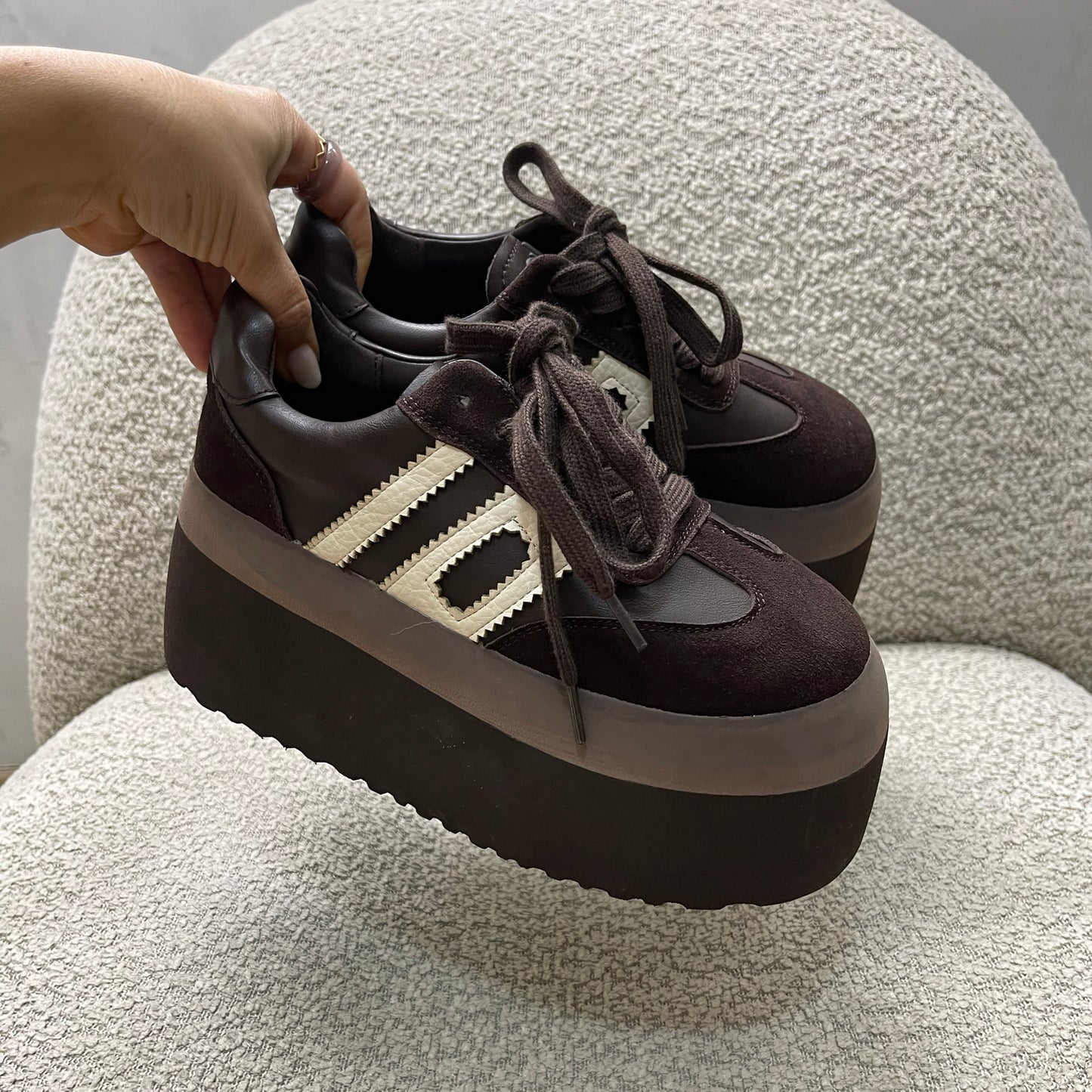 Tenis Mocha Rise