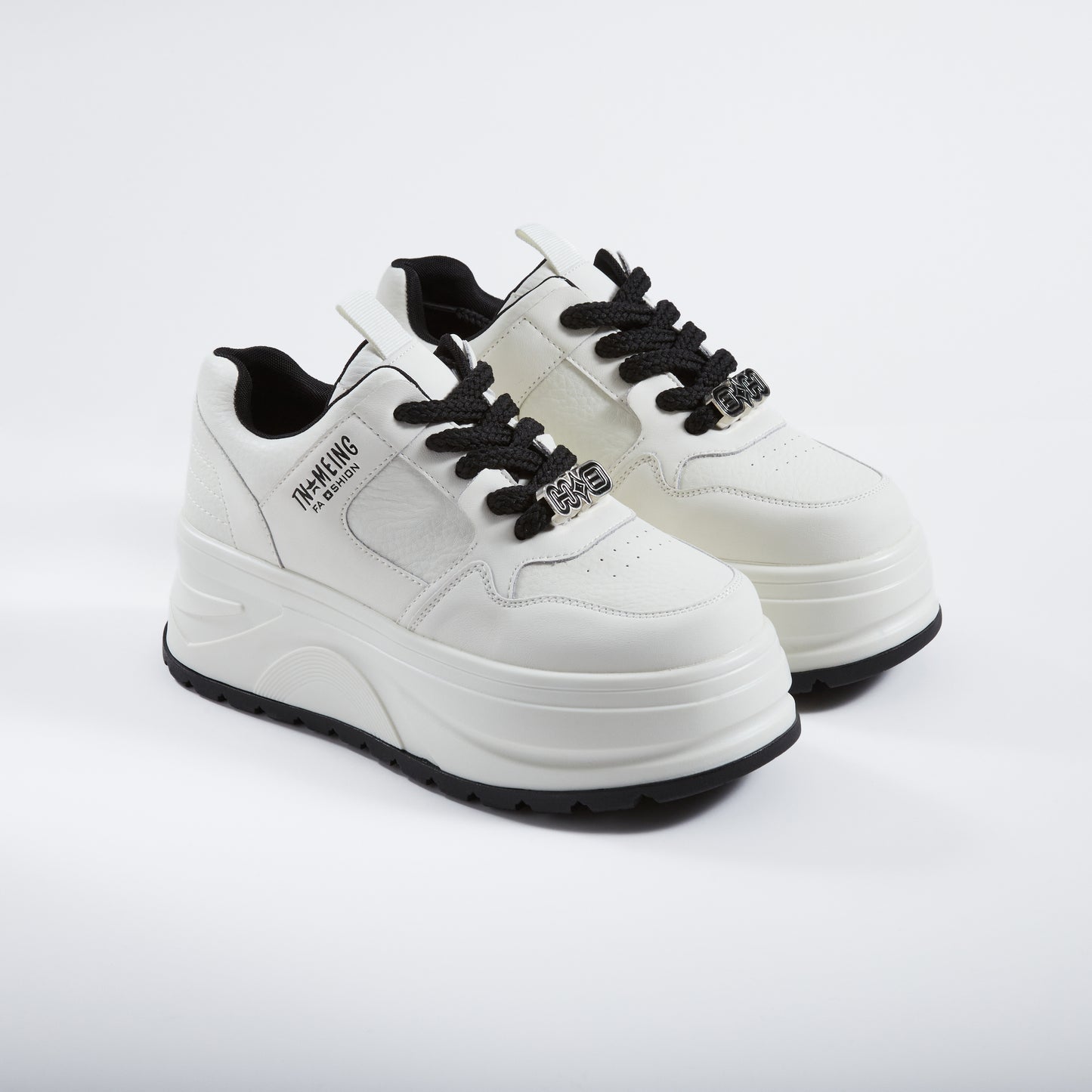 Tenis Luna