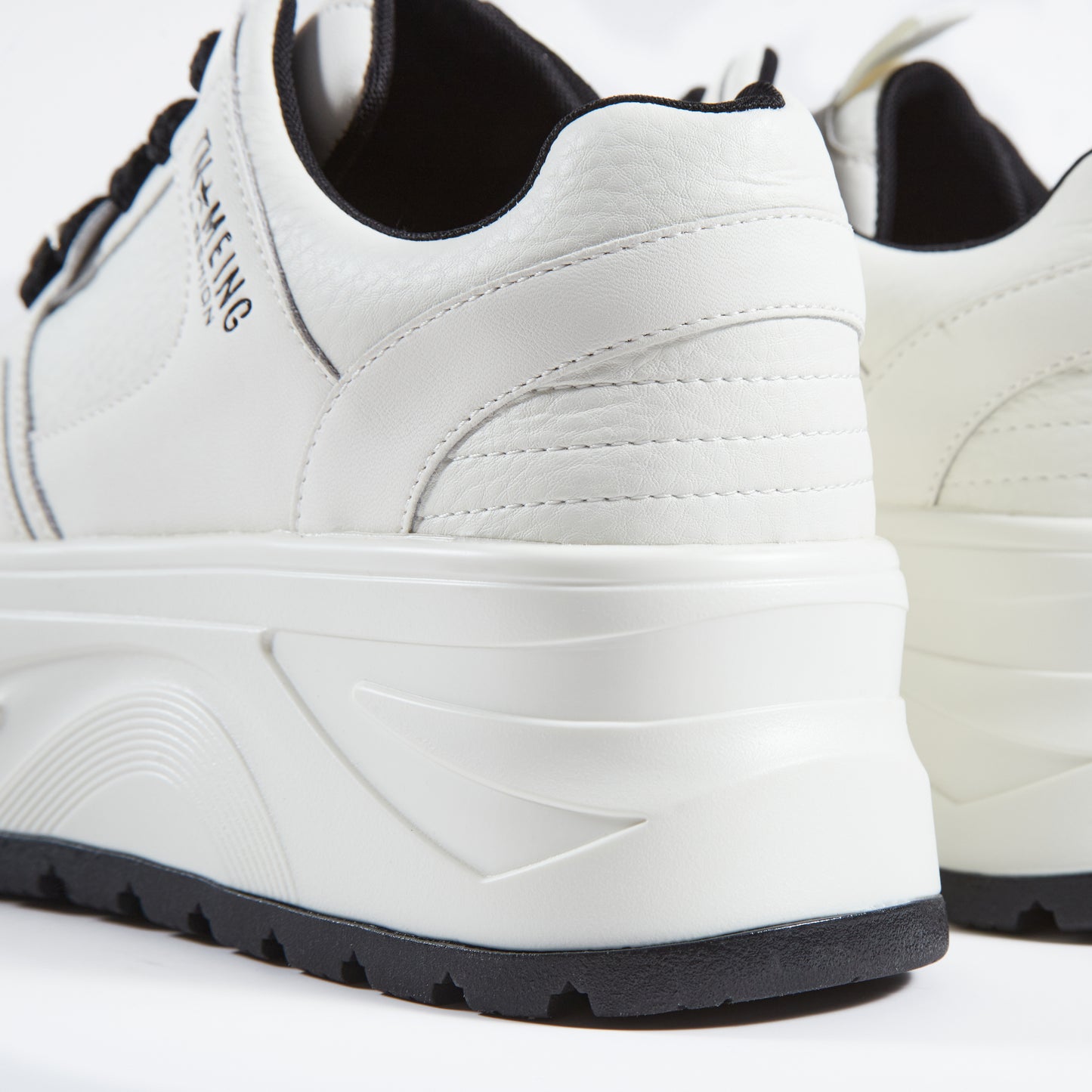 Tenis Luna