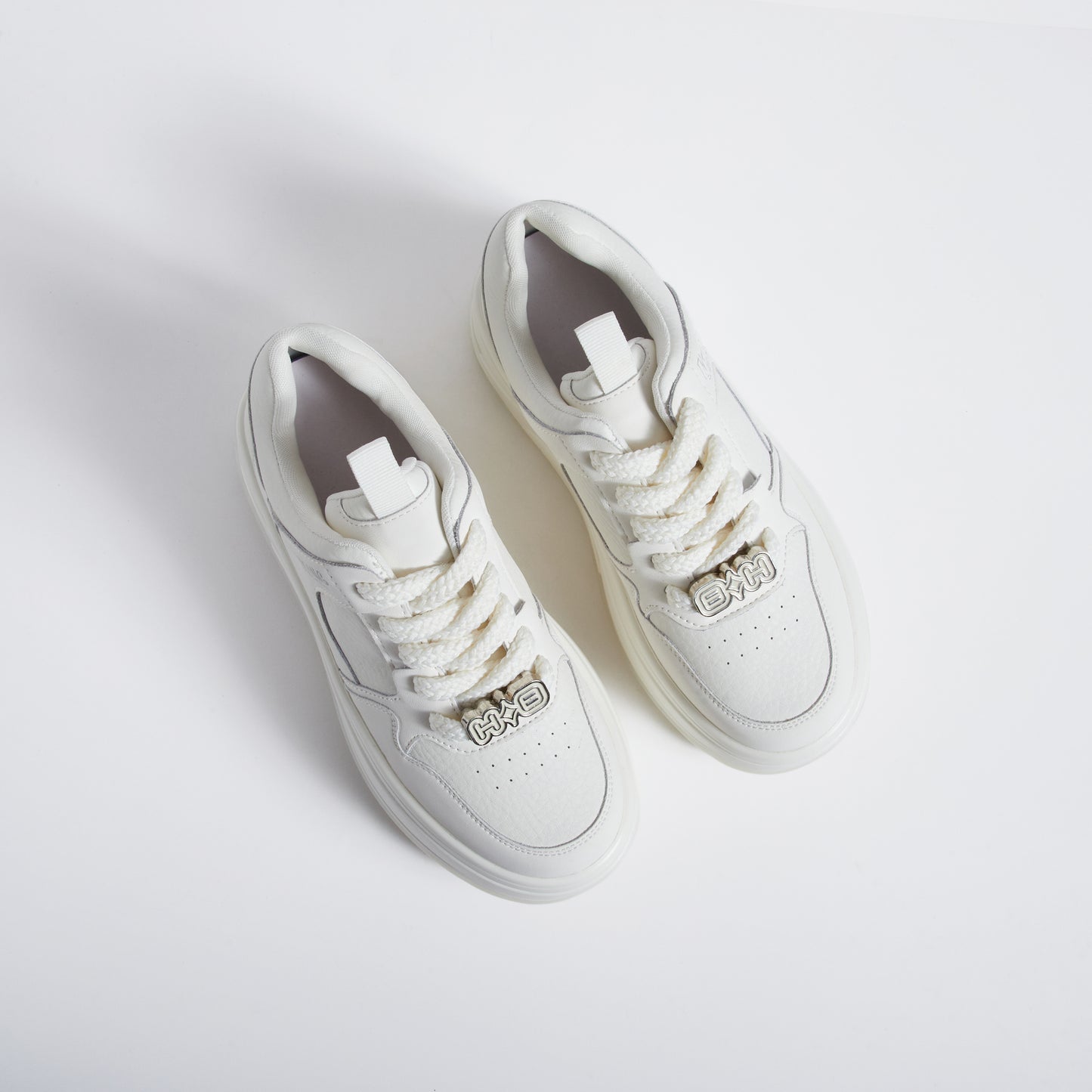 Tenis Luna