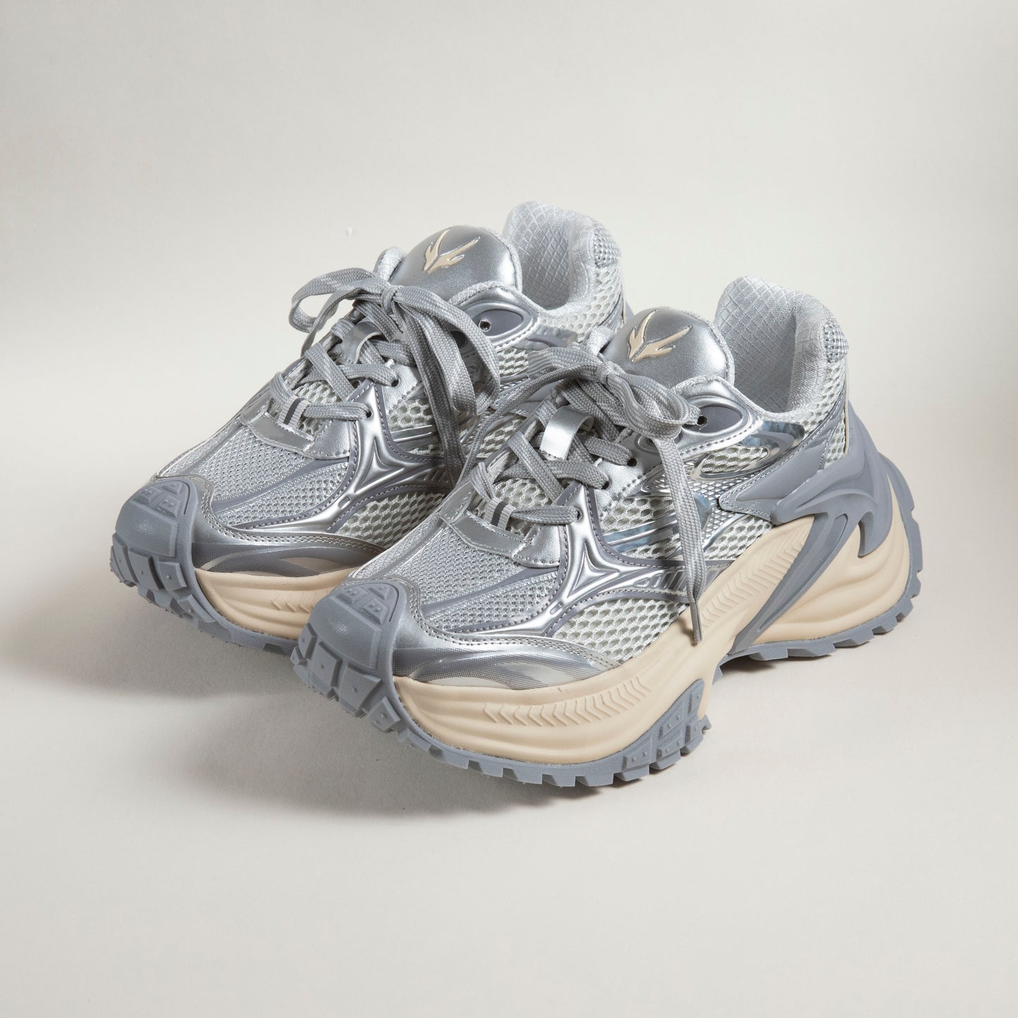 Tenis Nova Trail