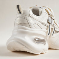 Tenis Strike